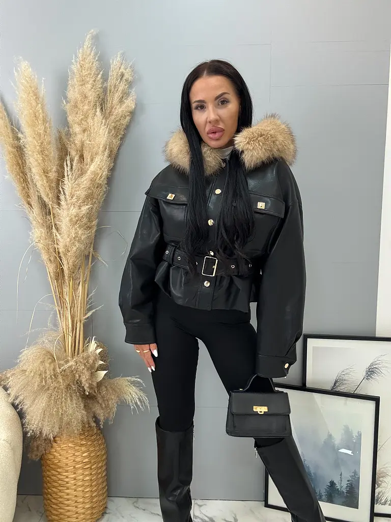 Műbőr kabát szőrmével és kapucnival SERENA