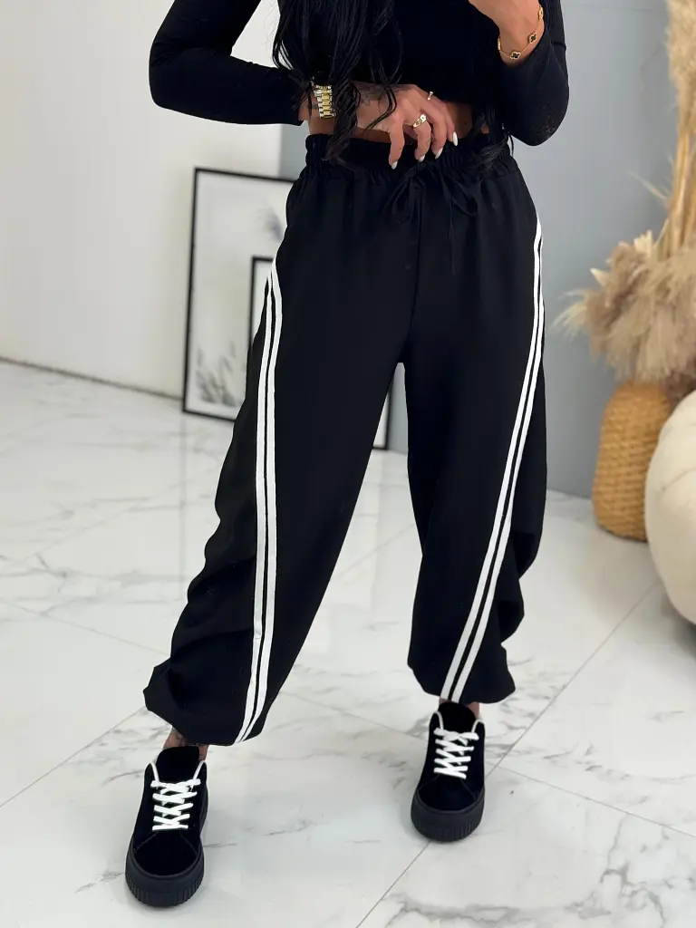 Ballon gumis derekú sportnadrág DELYRA - next