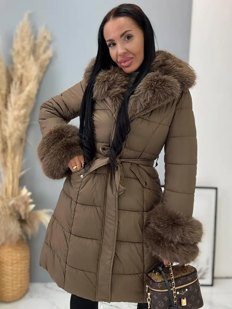 Hosszú szőrmés kabát övvel LAUNA