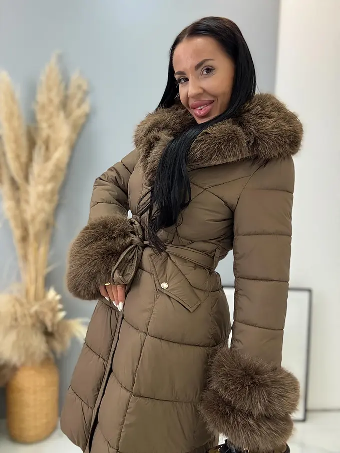 Hosszú szőrmés kabát övvel LAUNA