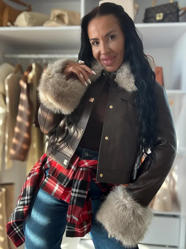 Műbőr kabát szőrmével ANGELLA - next