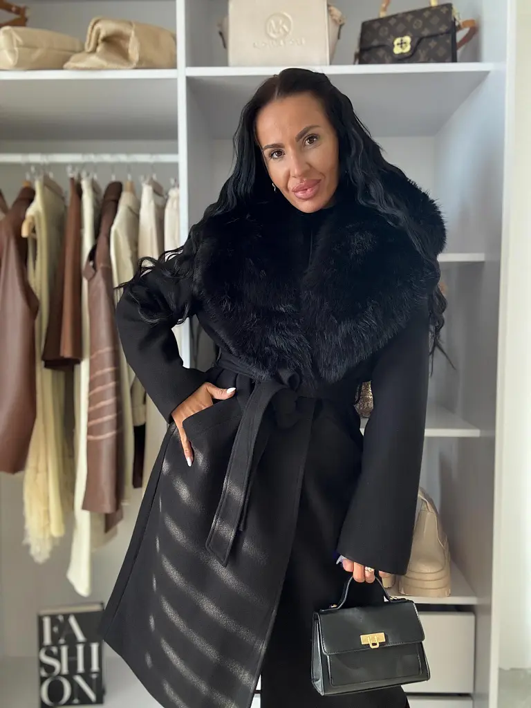 Hosszú szövetkabát szőrmével SILVORA