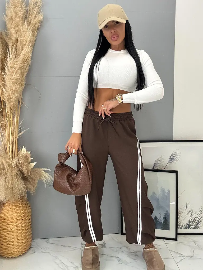 Ballon gumis derekú sportnadrág DELYRA - next