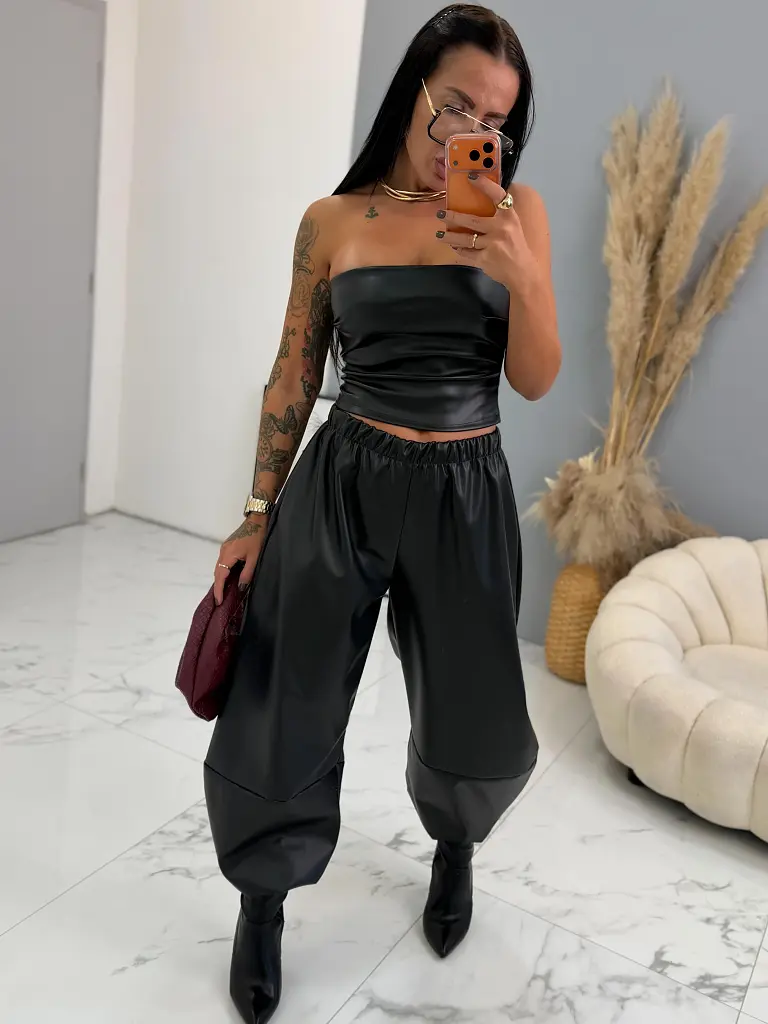 Ballon gumis derekú műbőr nadrág TOFFY