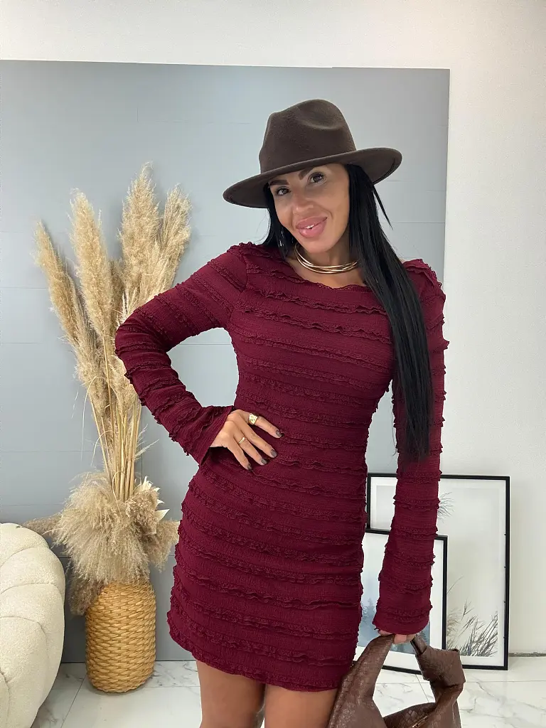 Nyitott hátú ruha csipkével LILIBET - next