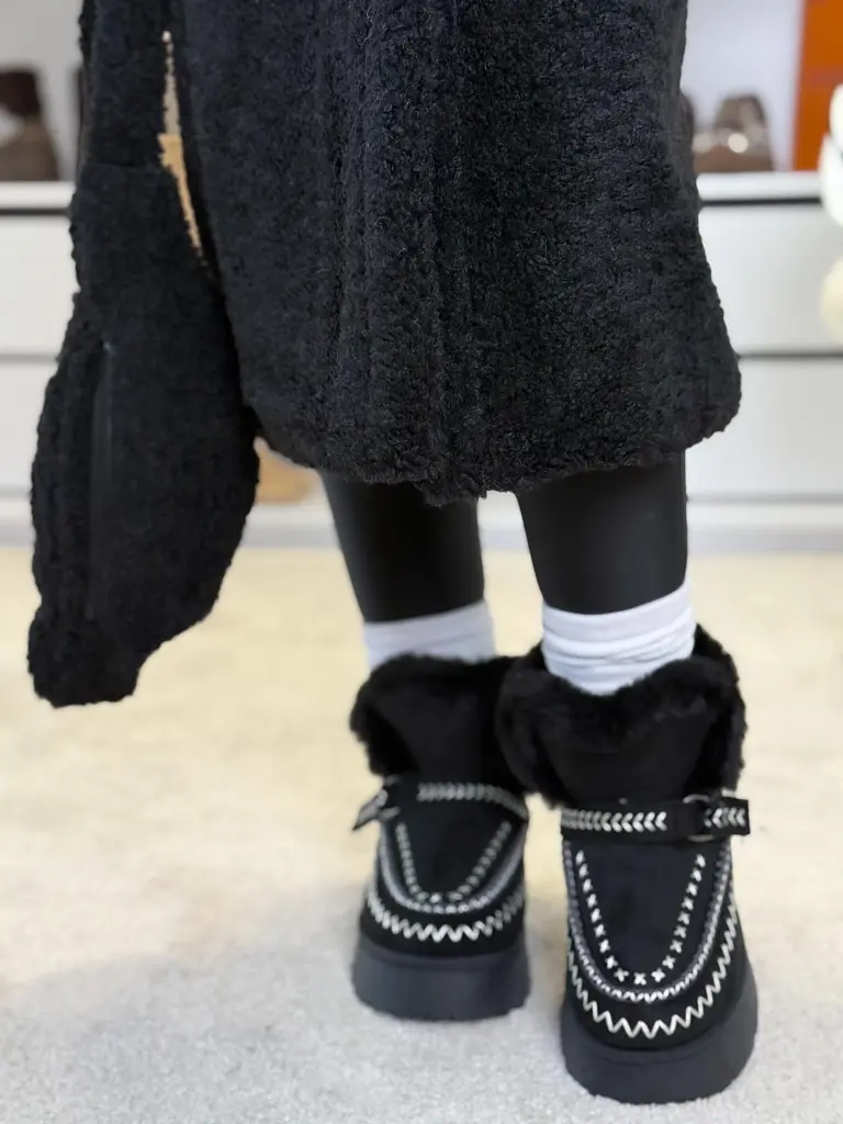 Női hócsizma CHARLA - next