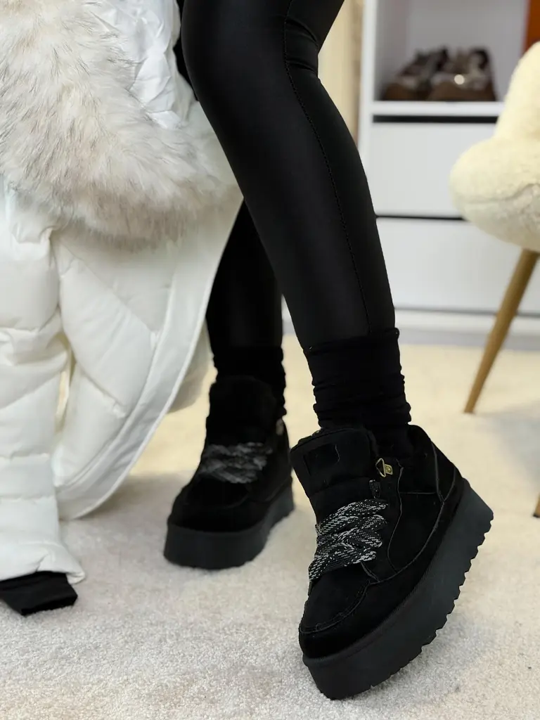 Platformos meleg sportcipő VELONIA - next