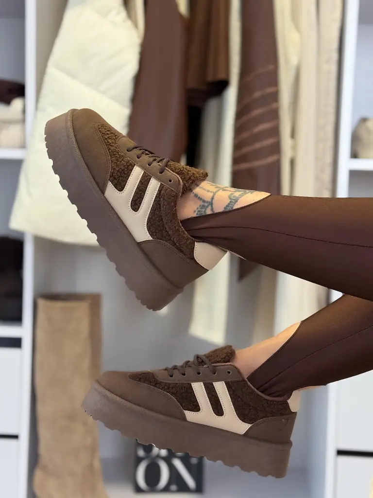 Platformos teddy sportcipő SATINA