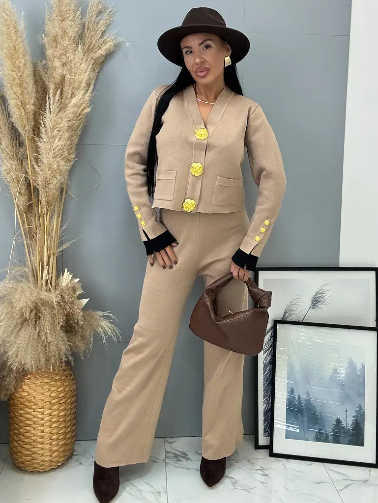 Elegáns kötött szett LOTTA