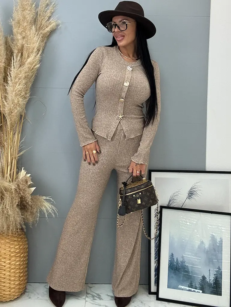 Kétrészes bordázott szett TRISCA