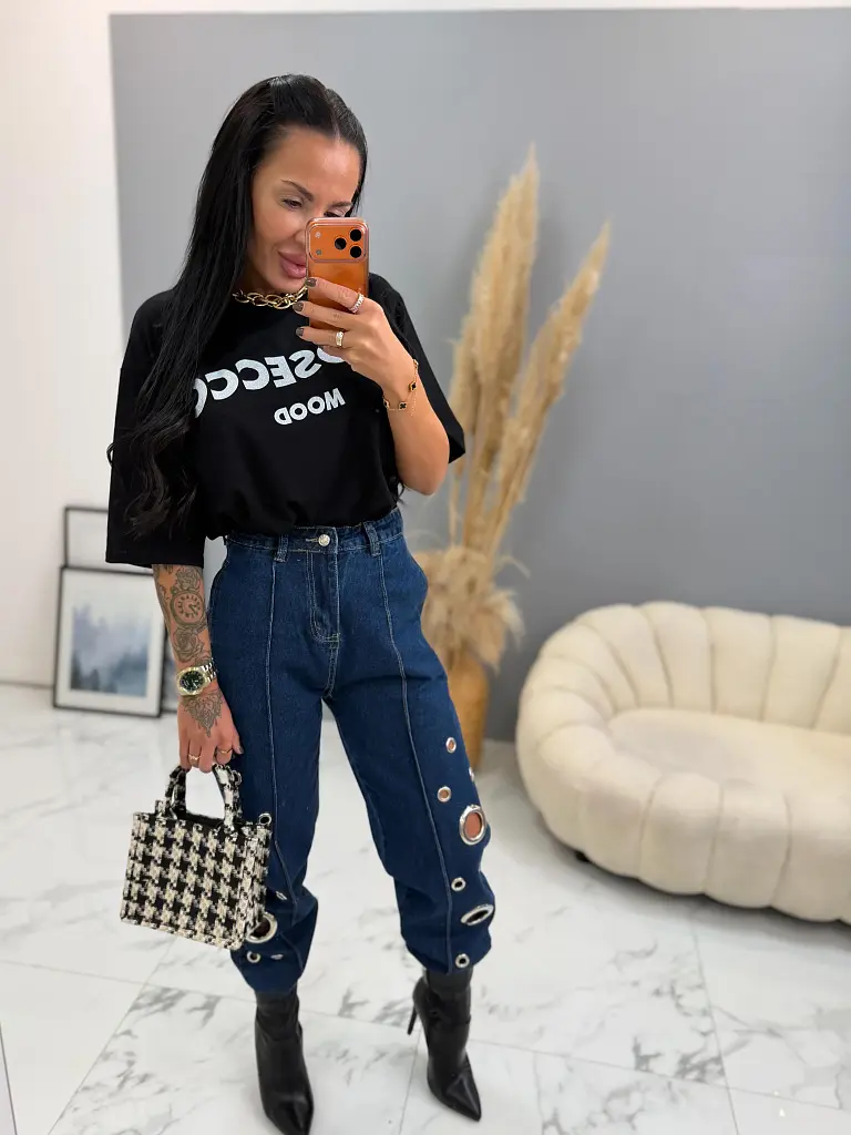 Magas derekú farmer ezüst lyukakkal