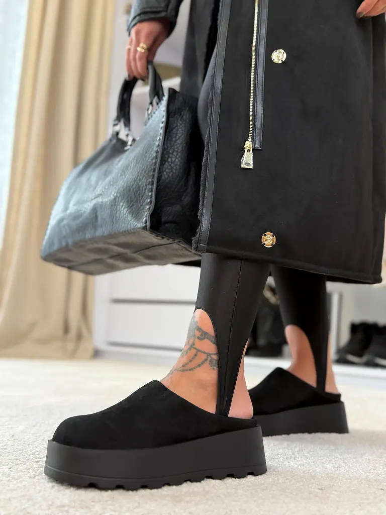 Meleg velúr cipő FROVIA