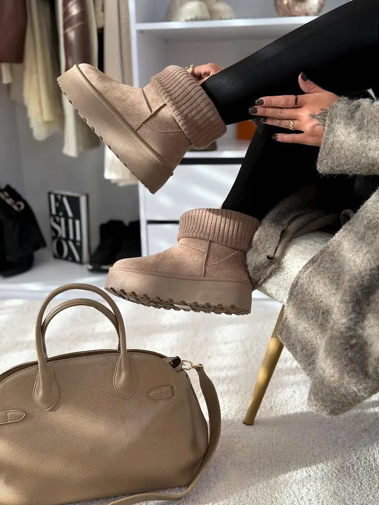 Velúr bokacsizma BERTIE - next