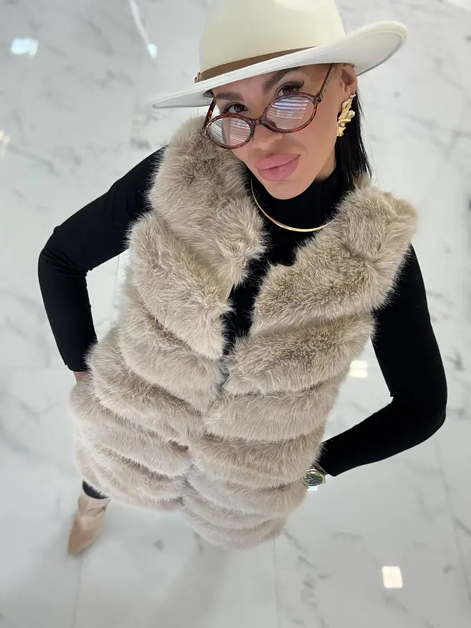 Műbőr mellény szőrmével PENNIA