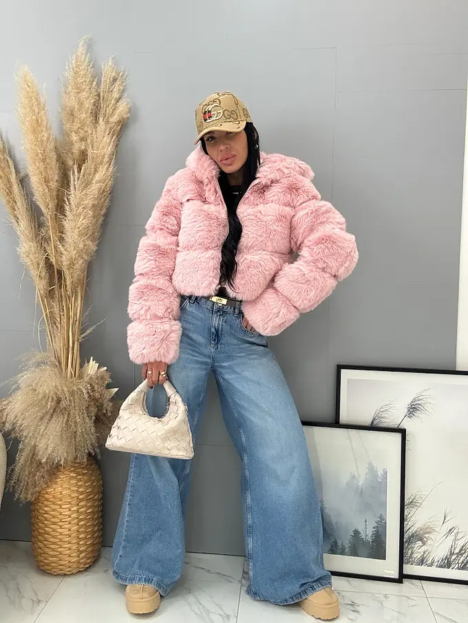 Műszőrmés műbőr kabát kapucnival GIANNA