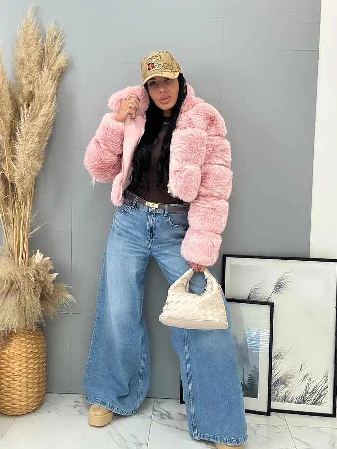 Műszőrmés műbőr kabát kapucnival GIANNA