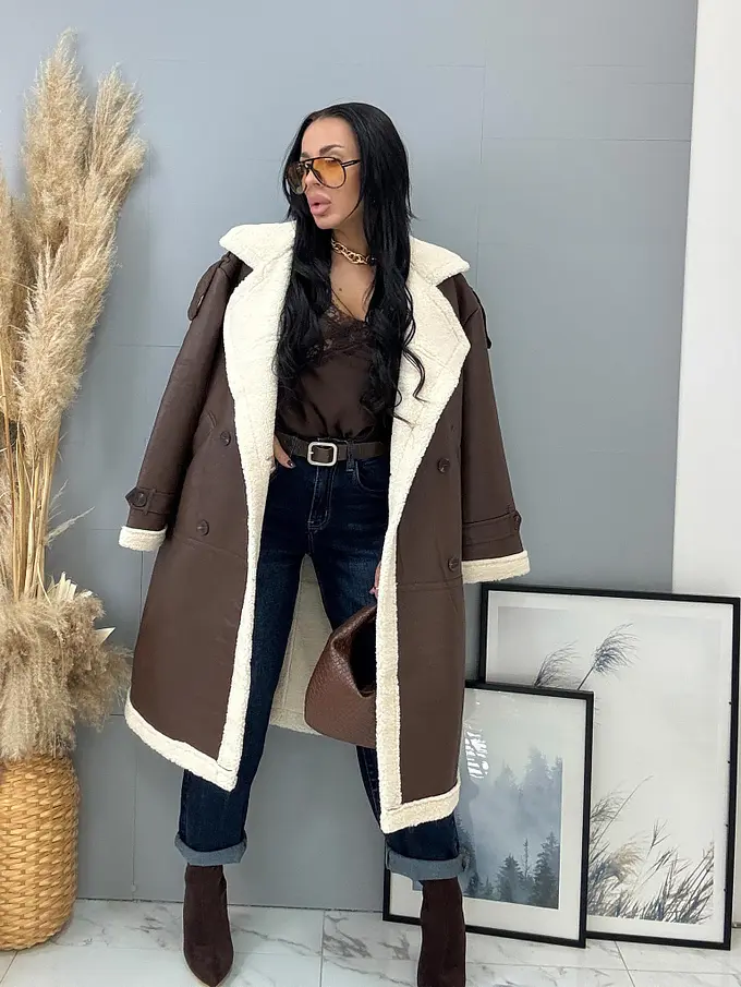 Hosszú műbőr kabát szőrmével HETIE