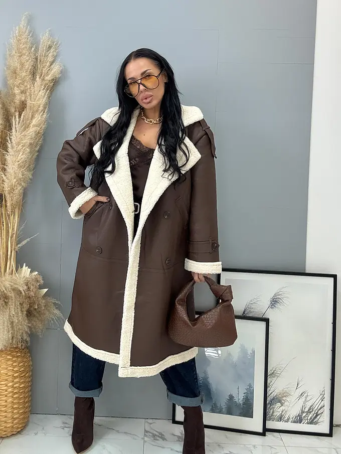 Hosszú műbőr kabát szőrmével HETIE