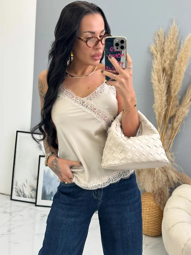 Szatén top csipkével DAYANA - next