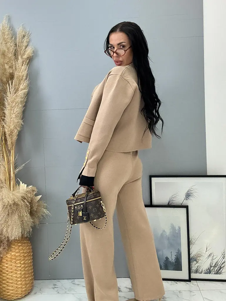 Elegáns kötött szett LOTTA - next