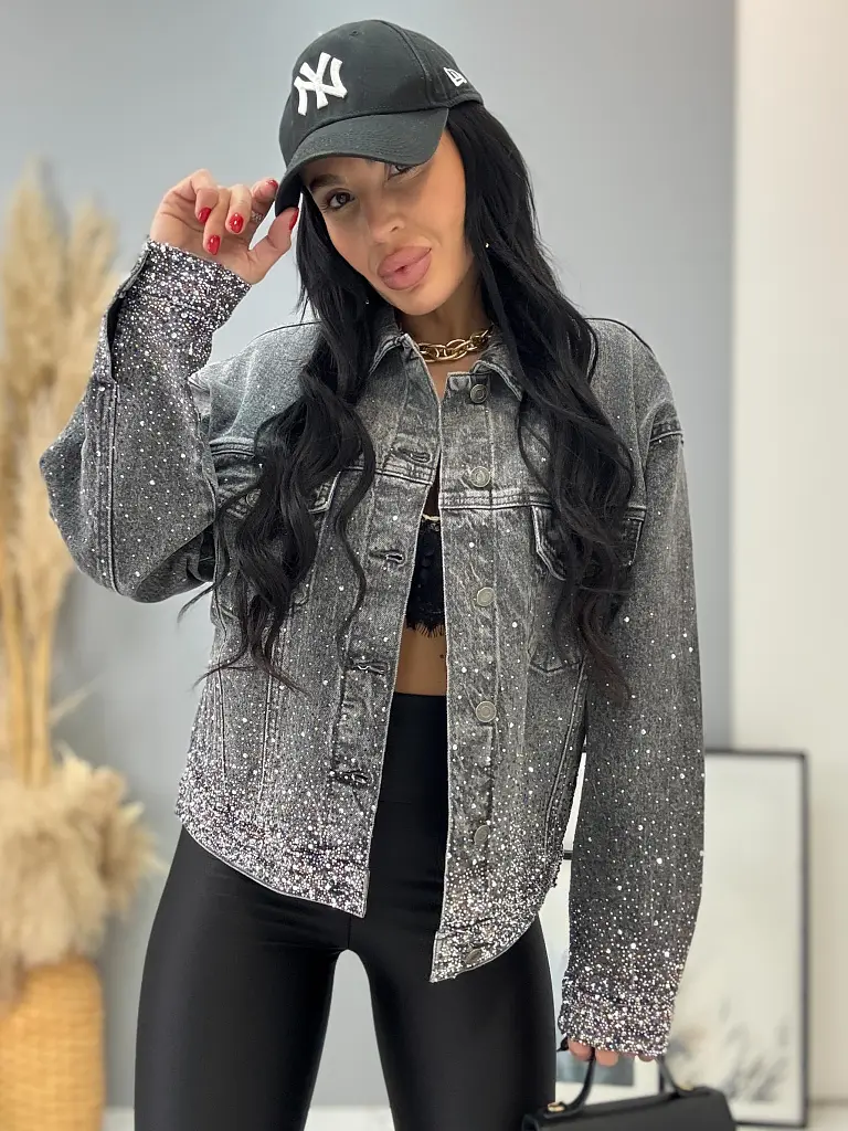 Kövekkel díszített farmerdzseki SHELBY