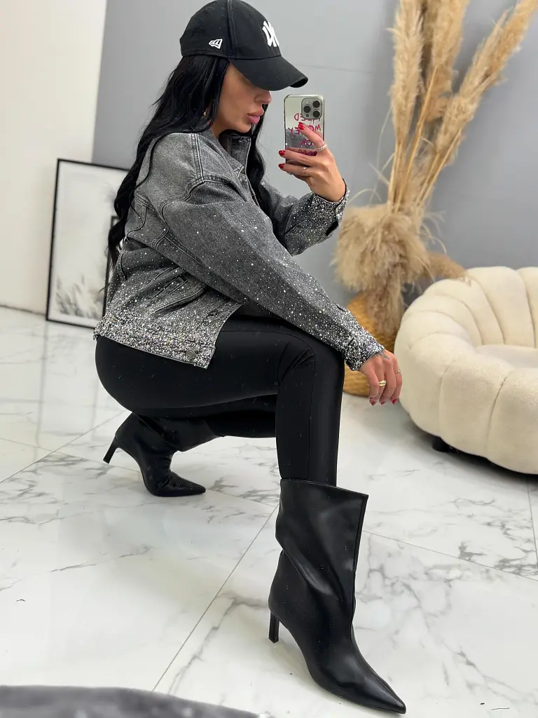 Kövekkel díszített farmerdzseki SHELBY - next