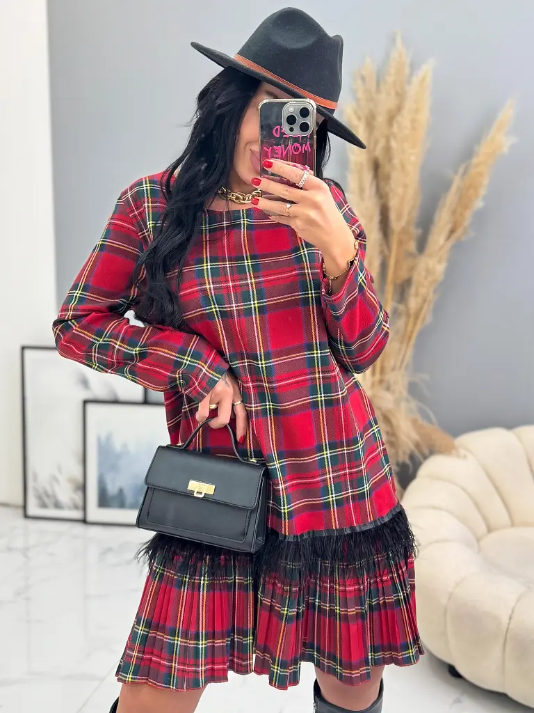 Tollacskákkal díszített kockás ruha CLORA - next