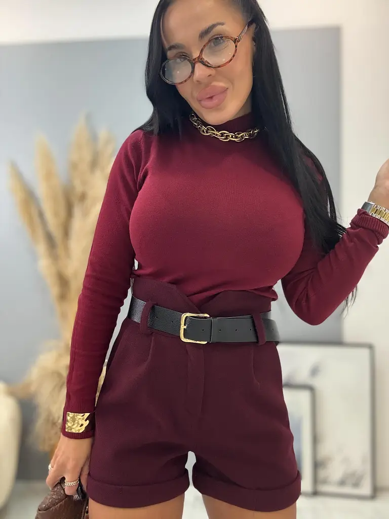 Bordó vastag rövidnádrág övvel KALISA