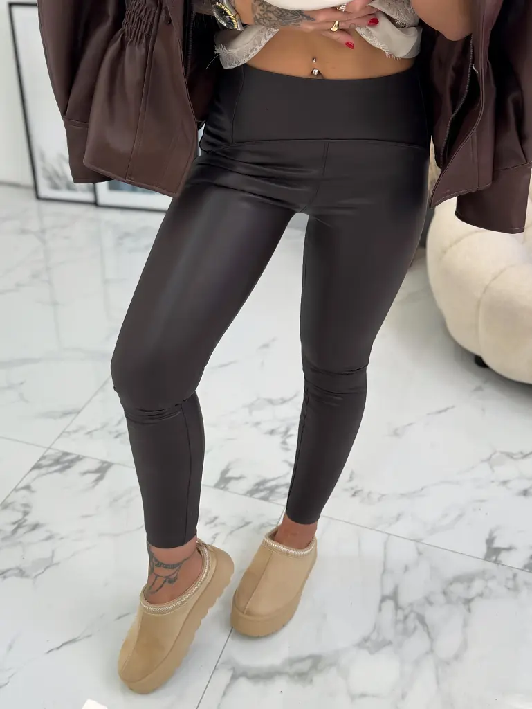 Barna műbőr leggings magas derékkal VENUS