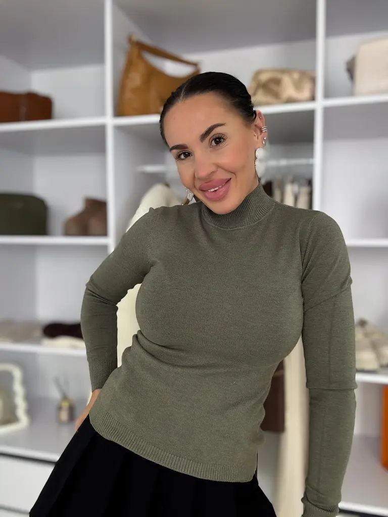 Garbós basic pulóver JORENA