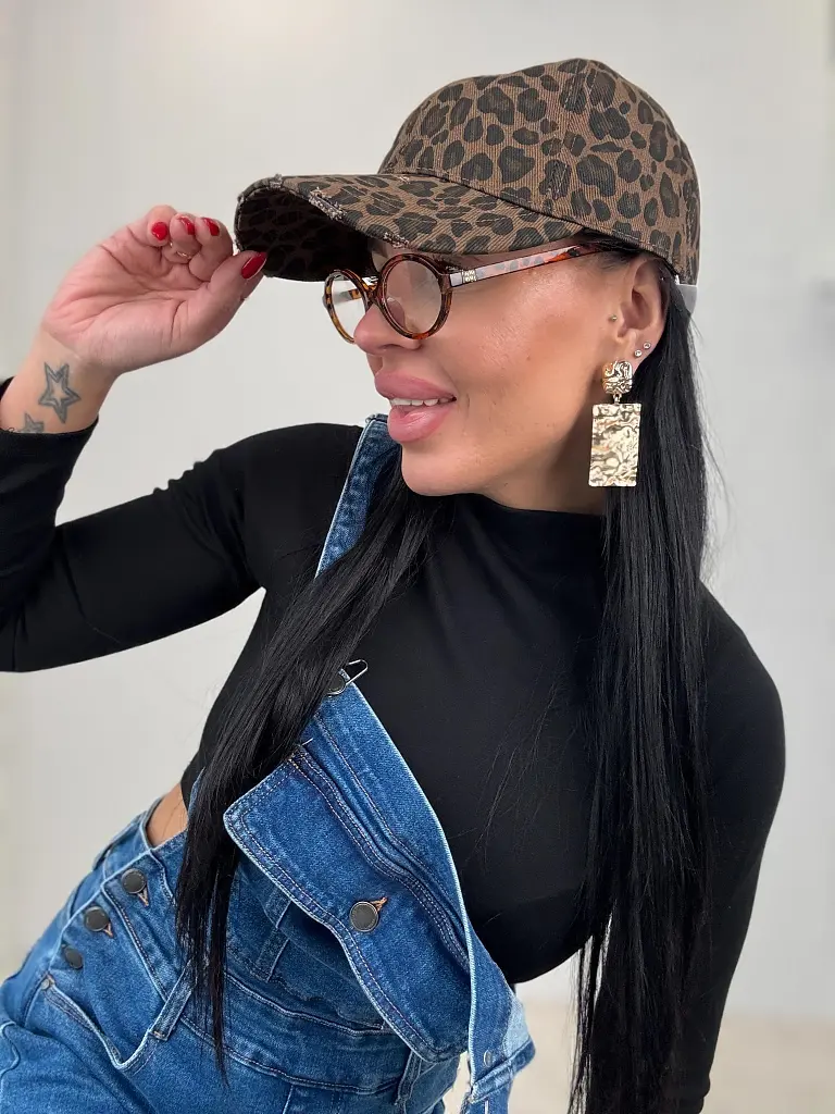 Leopárdmintás siltes sapka  - next