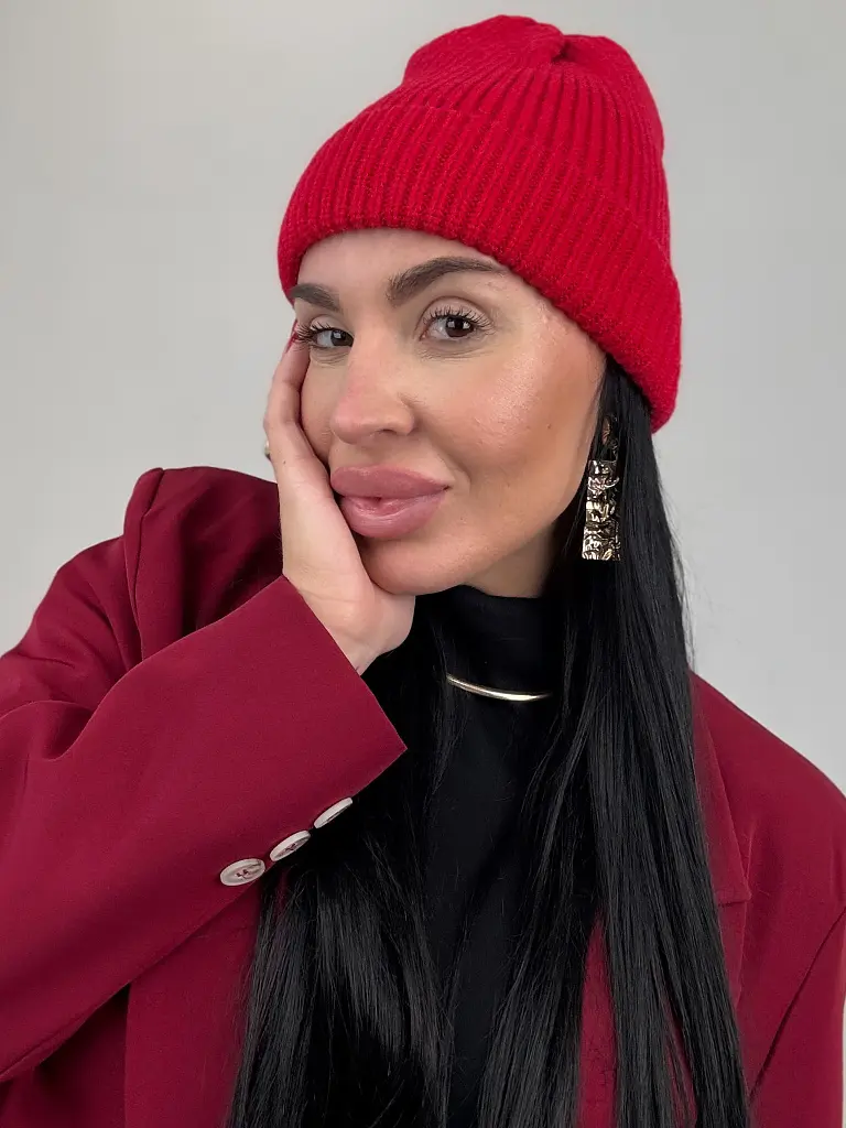 Kötött sapka - next