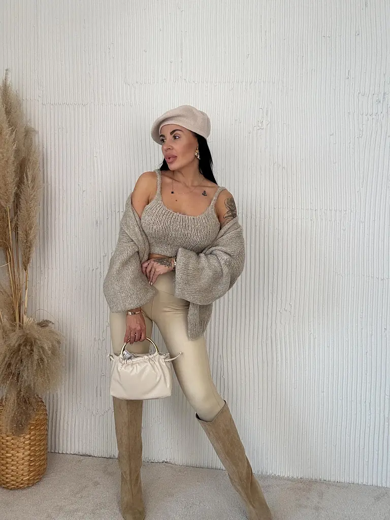 Kötött két darabos szett – top és kardigán LINESA