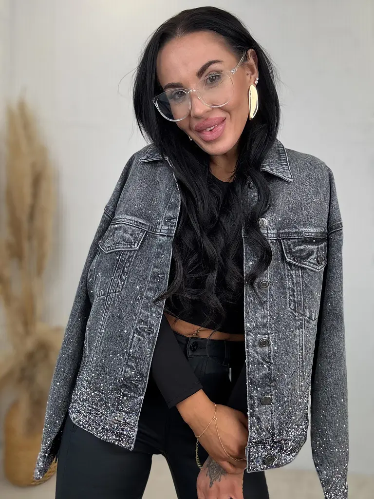 Kövekkel díszített farmerdzseki SHELBY