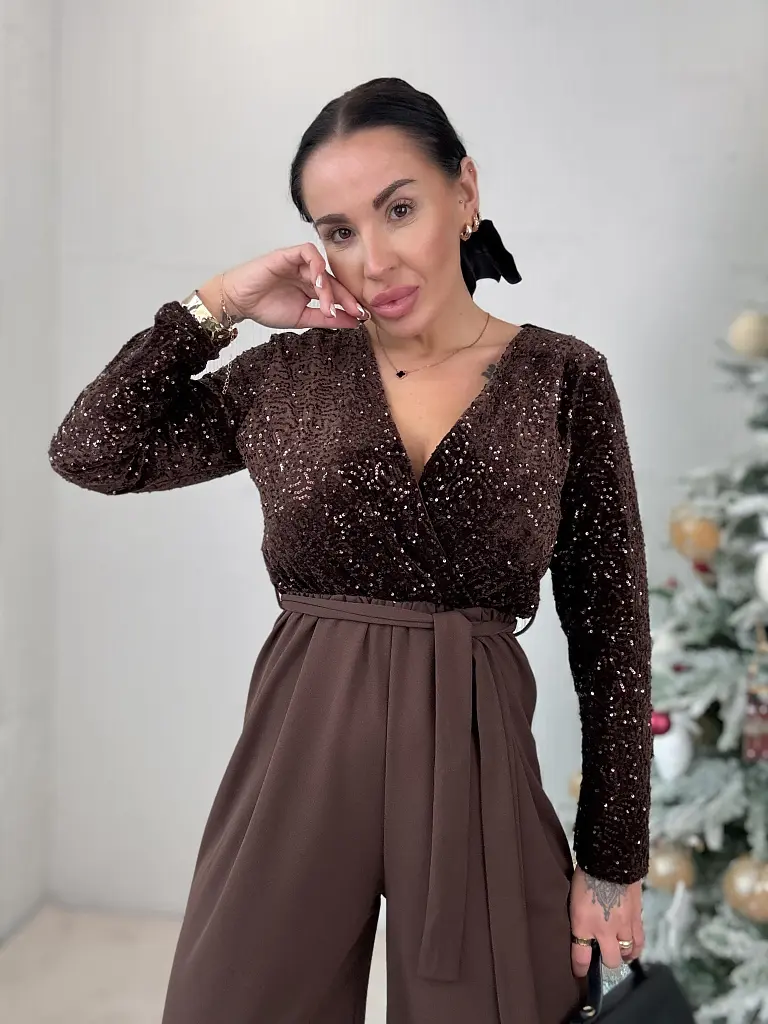 Flitteres elegáns overál övvel FABIOLA - next