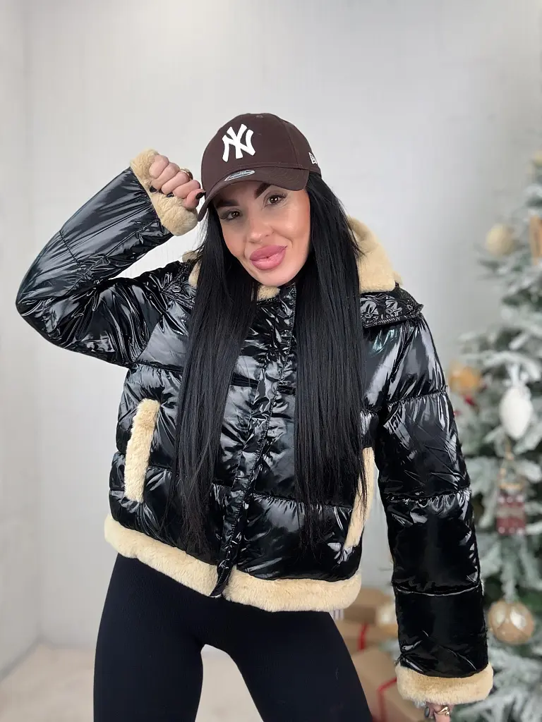 Kapucnis kabát szőrmével BRANIA