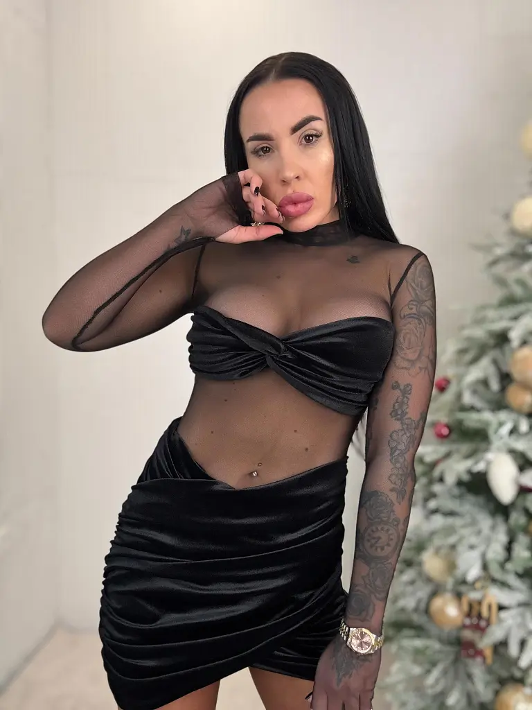 Bársony ruha sifonnal kombinálva NICOUA - next