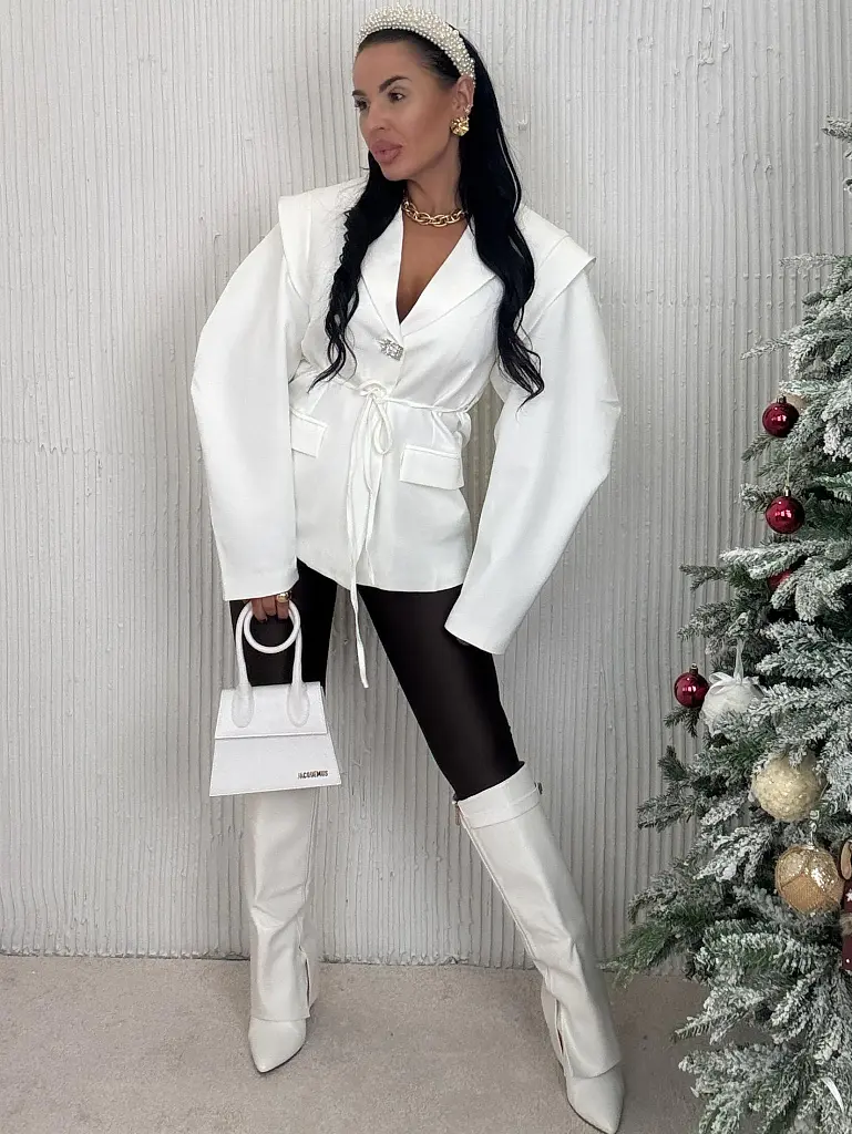 Válltöméses extra zakó FABIANA - next