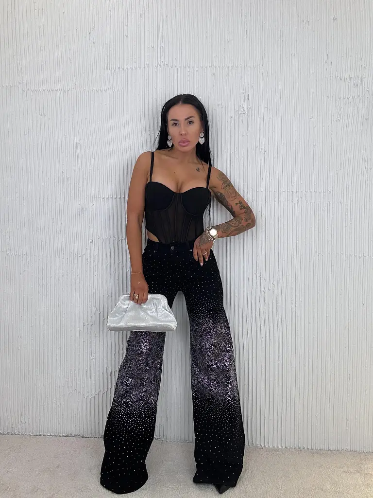 Kövekkel díszített wide-leg farmer JORDIA