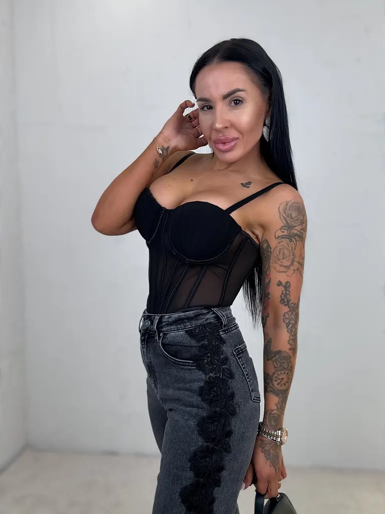 Csipkével díszített wide-leg farmer MONA - next