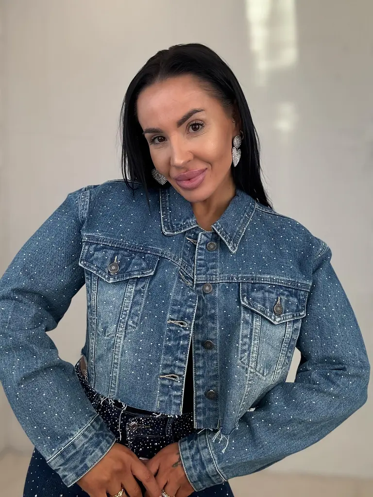 Kövekkel díszített farmerdzseki ADALA