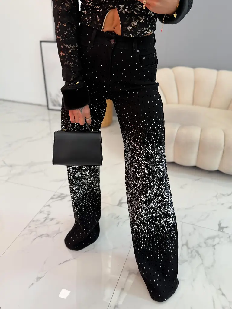 Kövekkel díszített wide-leg farmer JORDIA - next