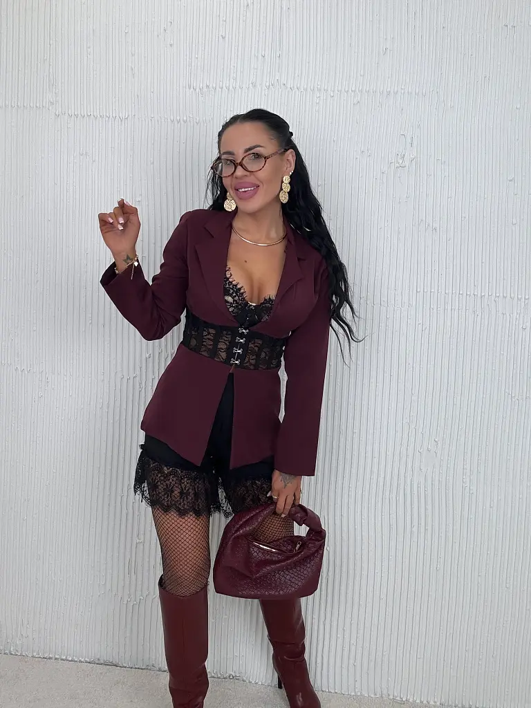 Bordó zakó csipkével AIKO - next