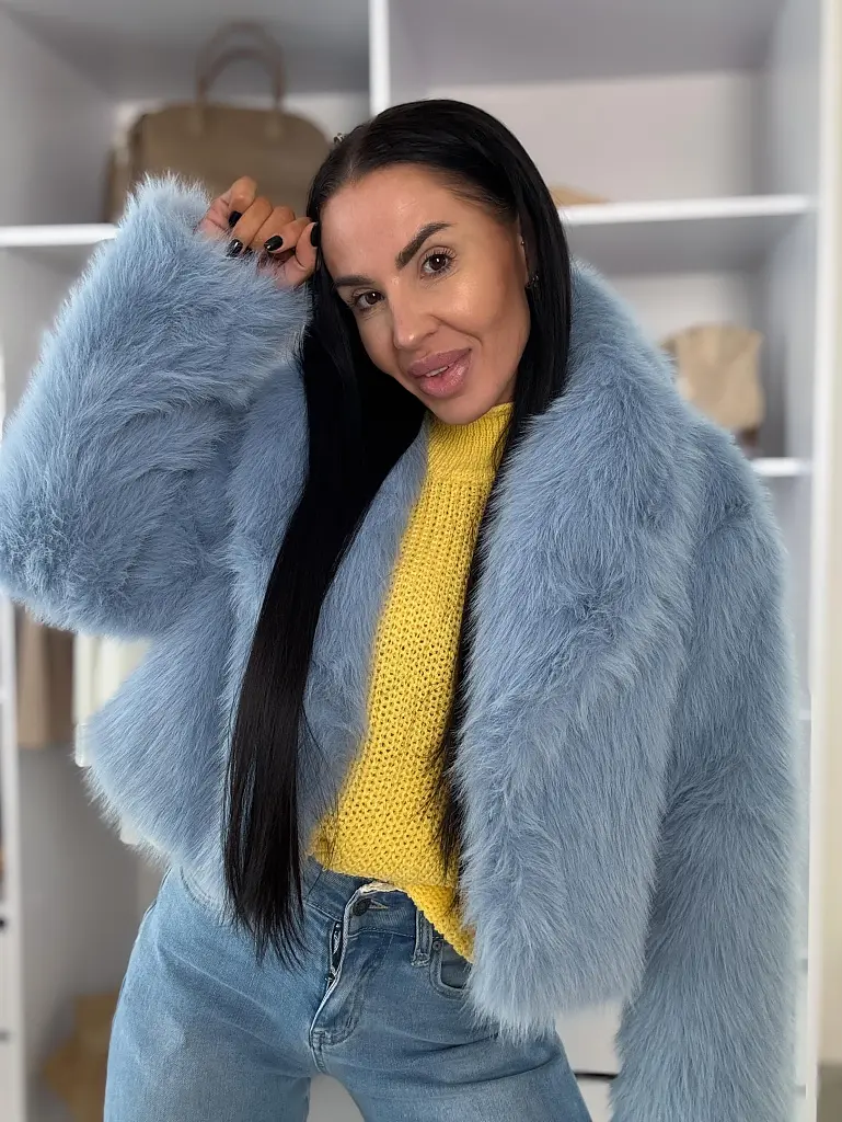 Rövid műszőrmés kabát CALIARA