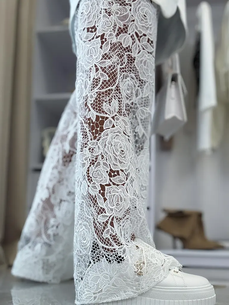 Csipkével díszített wide-leg farmer ERMINA - next