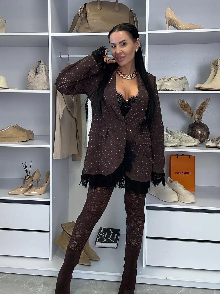 Barna csillogós zakó csipkével SELINA - next