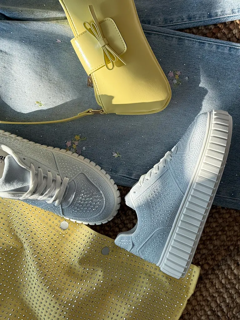 Kövekkel díszített platformos sportcipő BREDA