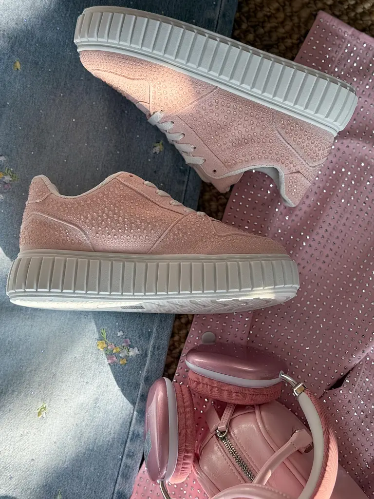 Kövekkel díszített platformos sportcipő BREDA - next