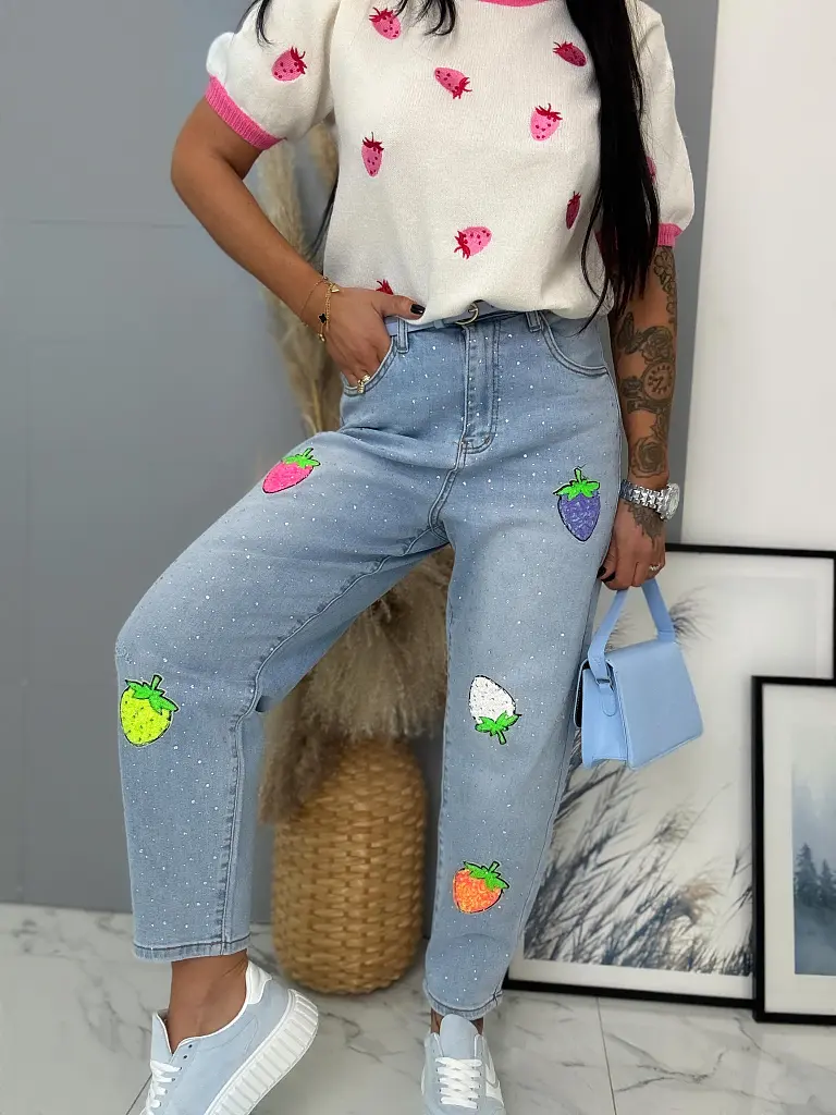 Kövecskékkel és flitterekkel díszített magas derekú mom fit farmer - next