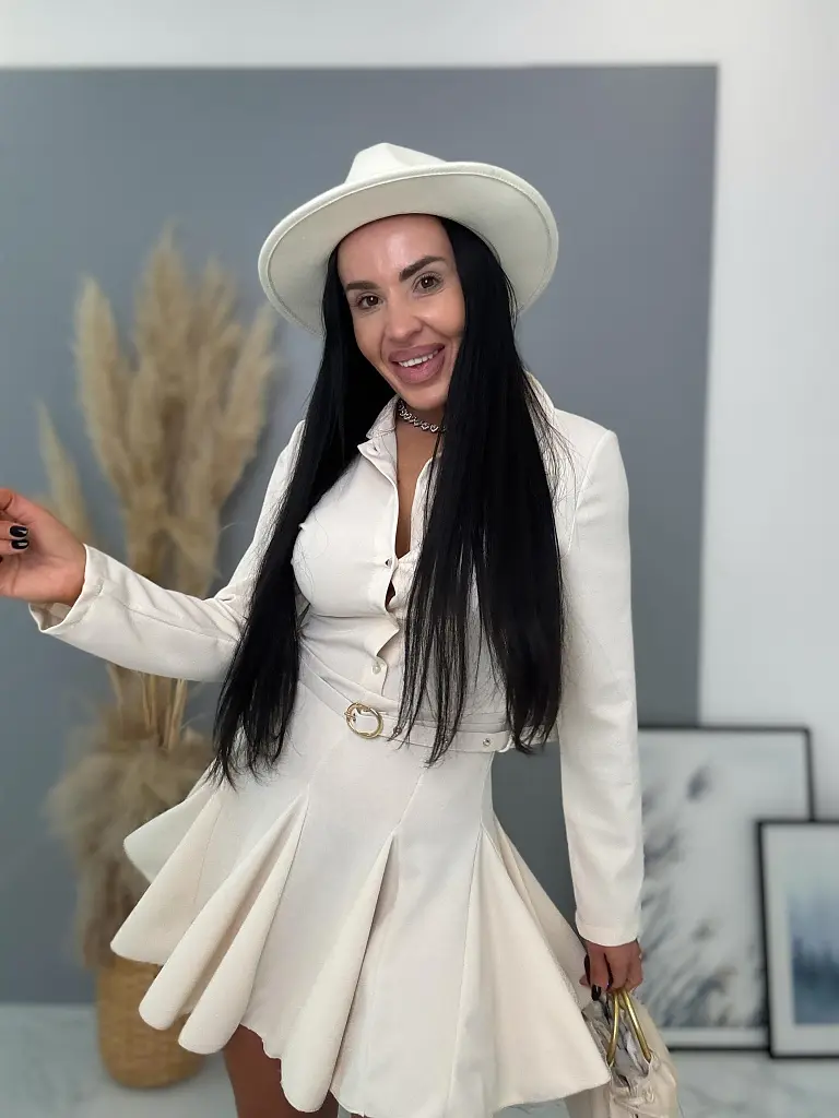 Zakóruha övvel THEMIA